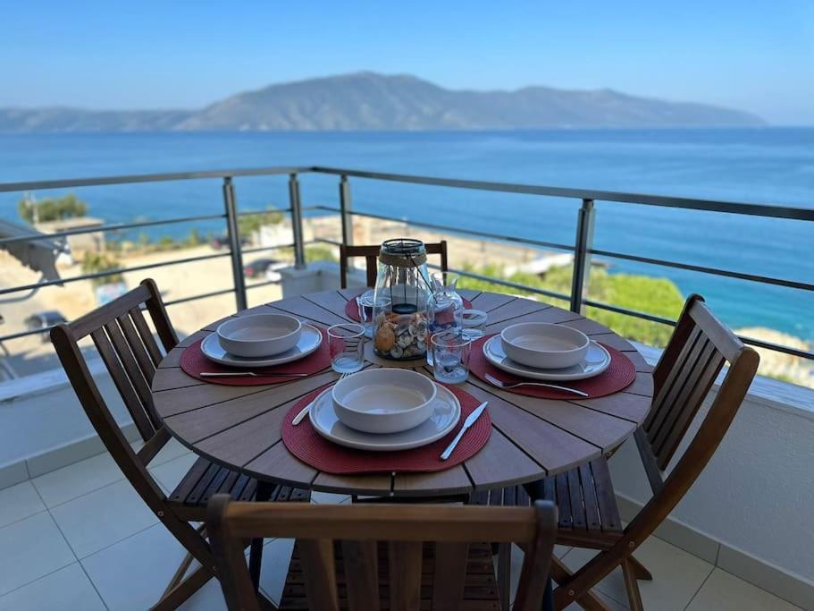 Sunny Hill Apartment Vlorë Exterior foto